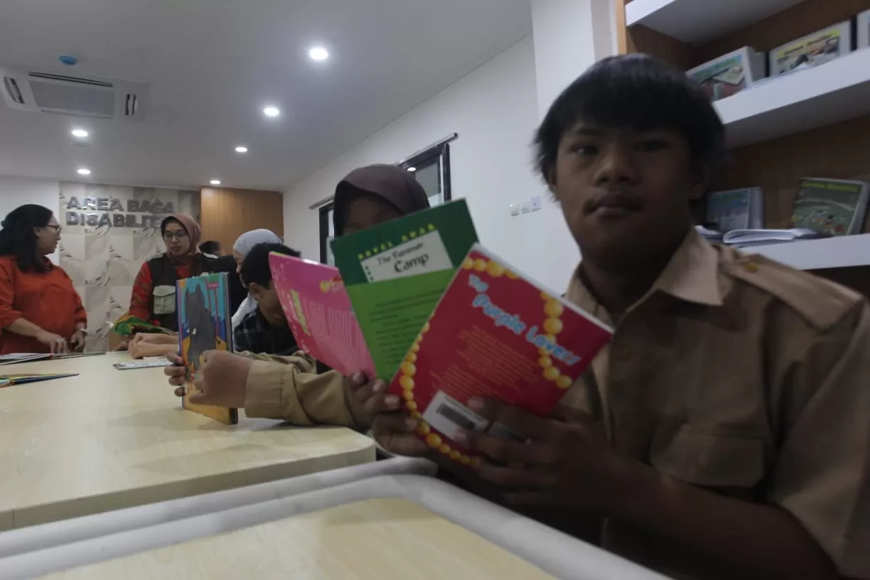 Aksesibilitas Tuna Rungu dan Wicara pada Perpustakaan Kota Bogor